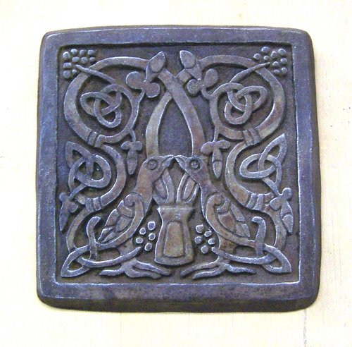 D434 Celtic Fertility Birds 9x9 in..JPG