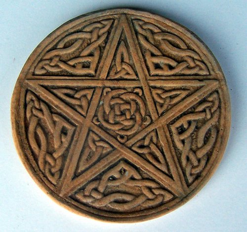 M082 Celtic Pentagram 6 in..JPG