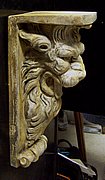 Y173 Lion Bracket 16Hx6x7in..JPG