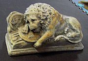 L212 Lion of Lucerne Mantle 2.5 in. .JPG