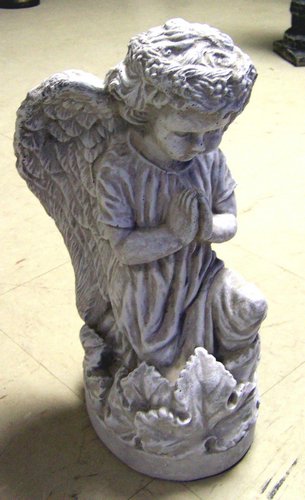 S23 Angel Kneeling 14 in.JPG