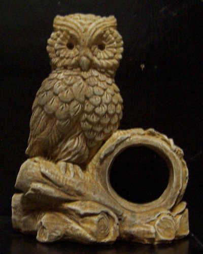 Y129 Roy's Owl 12H x 10 in. L.JPG