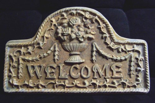 M014 Welcome Sign 16x9x1 in..JPG