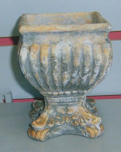 C330 Potpourri Urn 4.5 in. .JPG