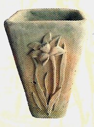 C386 Floral Flower Vase 7x3.5 in..jpg